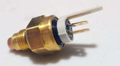 Датчик включения вентилятора для Kawasaki ZX-9R / ZX600 / ZZR600